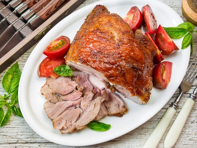 Индейка помидоры мясо