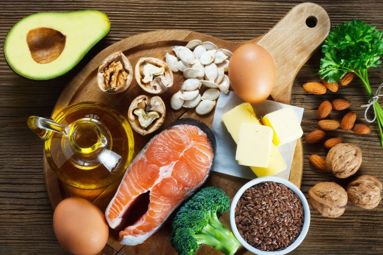 Продукты для работы мозга рыба брокколи орехи авокадо